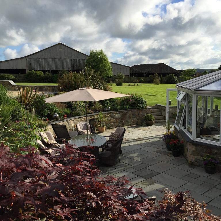Treveighan Farmhouse Saint Teath Bagian luar foto